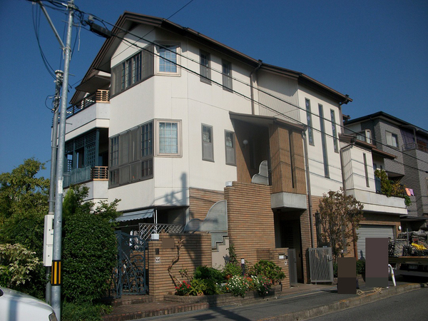 岸和田市Ｕ様　外壁塗装の事例紹介のサムネイル