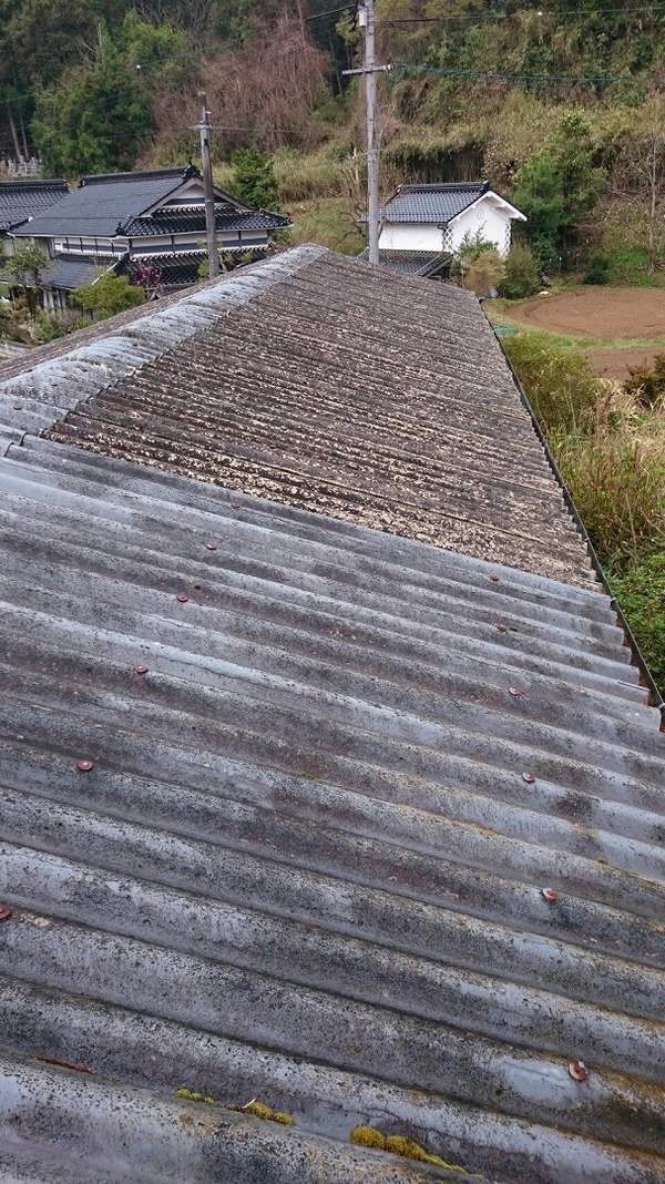 美作市Ｏ様　屋根塗装の事例紹介のサムネイル