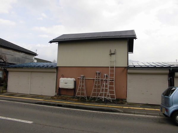 中野市Ｏ様　屋根塗装の事例紹介のサムネイル