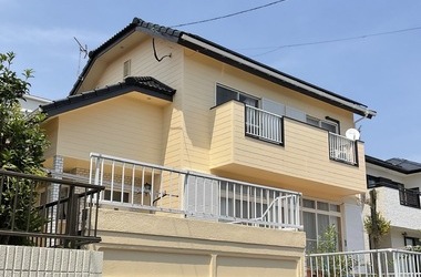 【外壁屋根塗装の事例紹介：宮崎県宮崎市】色あせと青かびを対策