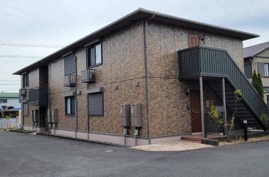 【外壁屋根塗装の事例紹介：三重県松阪市小野江町】新築のマンションのように