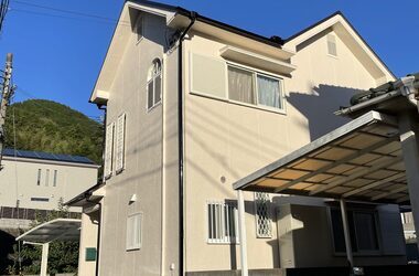 【外壁塗装の事例紹介：兵庫県姫路市】外壁・屋根・軒天の塗装